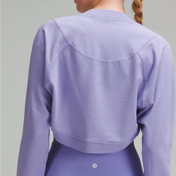 Lululemon shrug size 4 - Picture 2 of 4